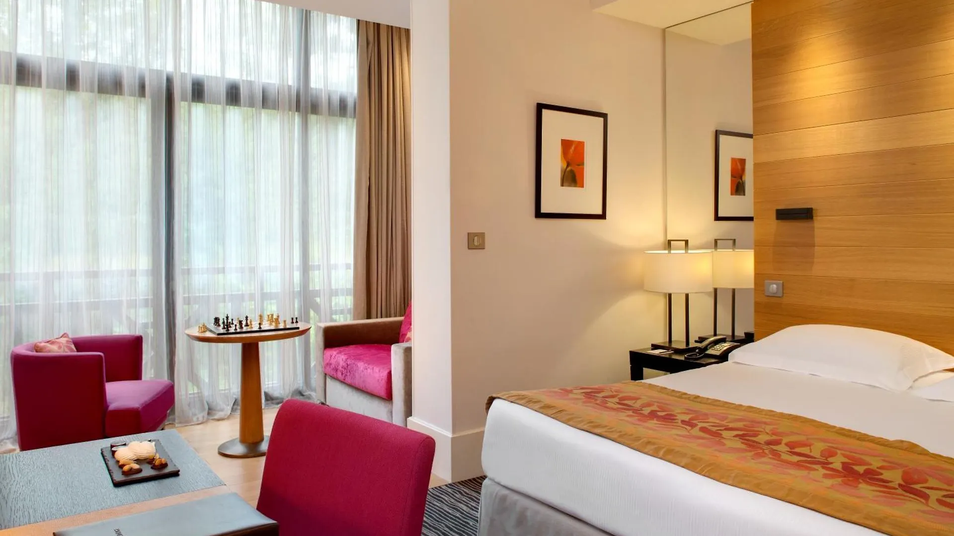 Hotel Ermitage Évian-les-Bains 4*,