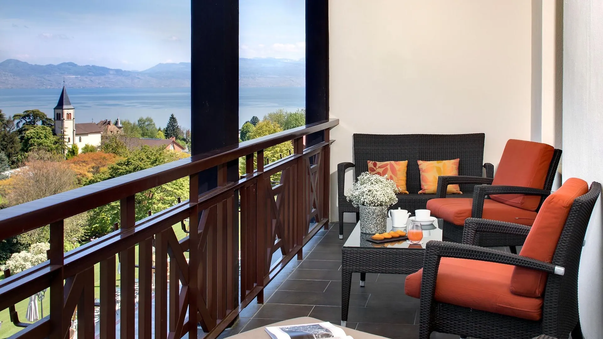 Hotel Ermitage Evian-les-Bains 4*,  France